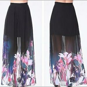 Bebe maxi skirt